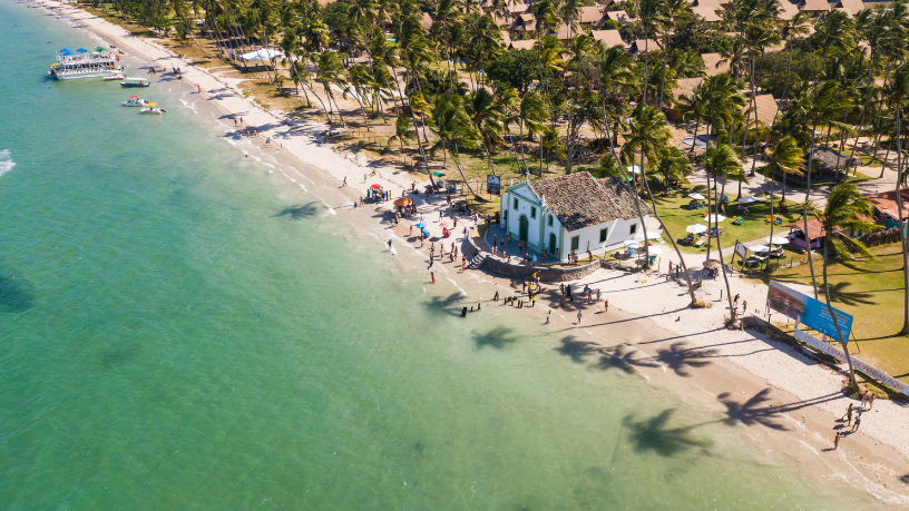 Turismo sustentável e geração de renda fazem de Porto de Galinhas um exemplo de equilíbrio econômico, destaca Leonardo Rocha de Almeida Abreu.